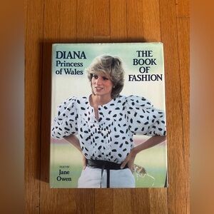 Vtg Diana Princess of Wales: The Book of Fashion by Jane Owen (1983)